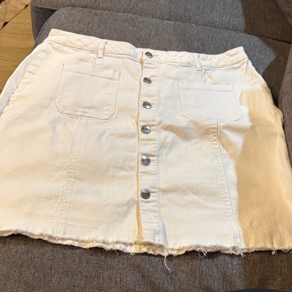 Women’s Button-Front White Denim Skirt